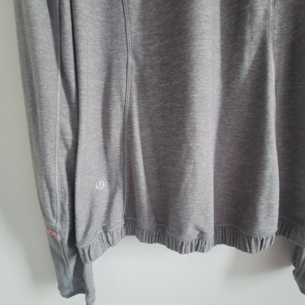 Lululemon Pace Pusher 1/2 Zip Long Sleeve Top Sz 4 Gray/Pink Trim Reflective - Picture 10 of 15